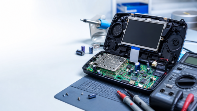 Hero corporativo de reparación de Sega Game Gear que no enciende o se apaga sola